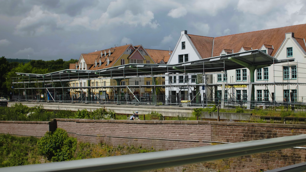 vlcsnap-2025-04-28-13h18m37s398